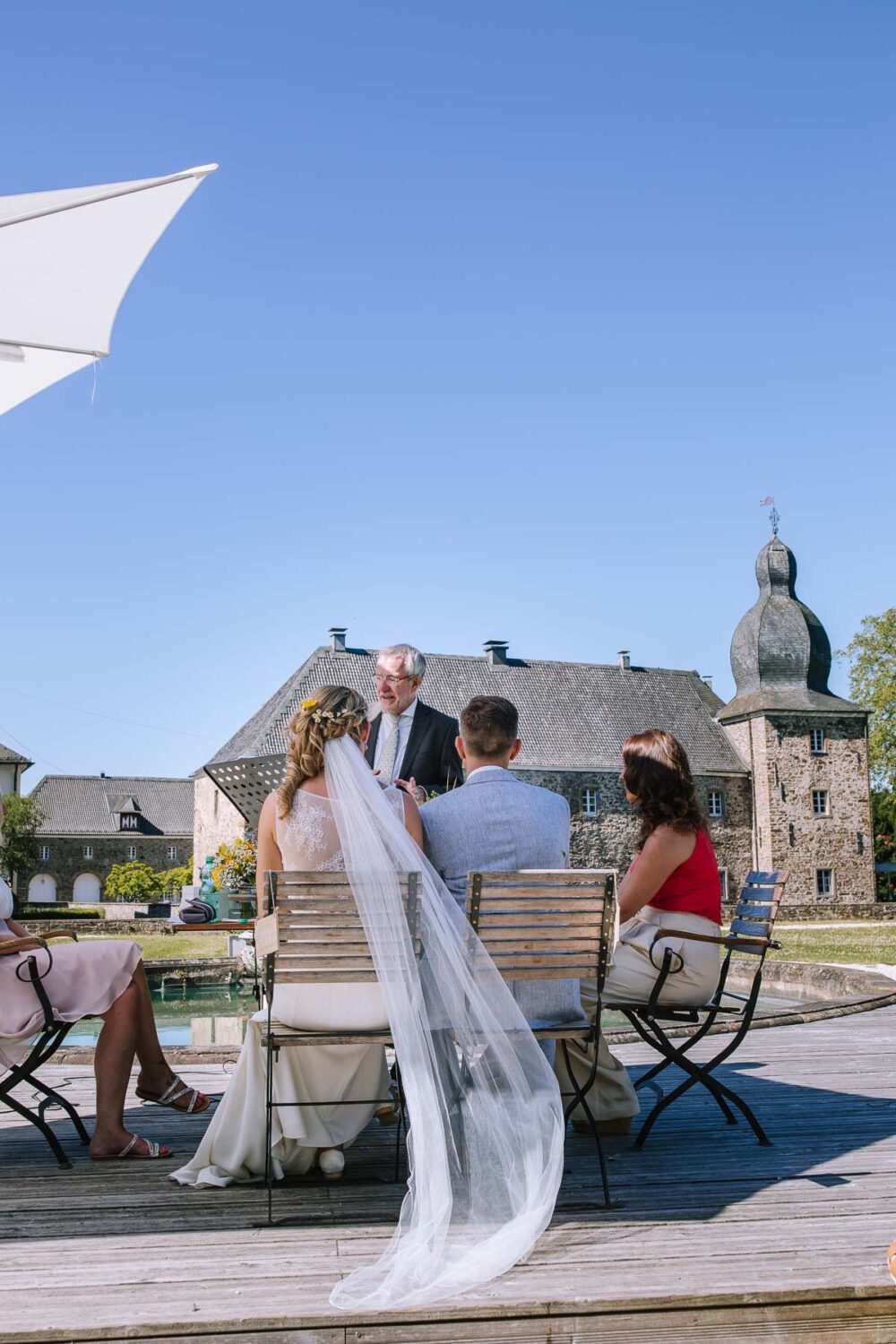 Hochzeitsfotografin sauerland hochzeitsfotograf ruhrgebiet schloss ehreshoven schlosshochzeit koeln hochzeit ruhrgebiet hochzeitsmesse nrw 120