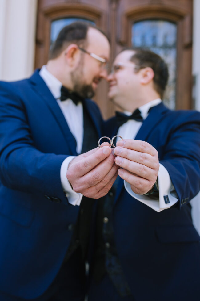 Hochzeitsfotografin sauerland standesamt meinerzhagen villa im park lgbtq gleichgeschlechtliche ehe sportalm gipfelglueck 102