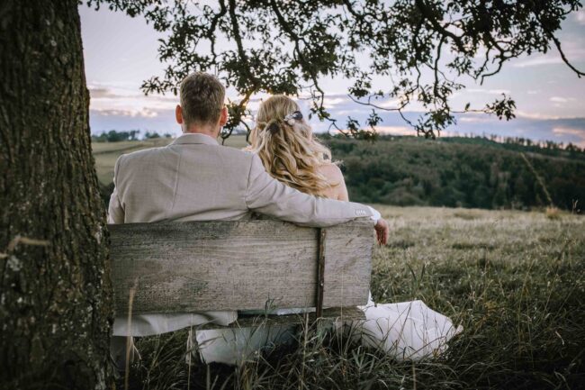 gasthof spelsberg altena schalksmuehle hochzeitsfotografin sauerland hochzeitslocation nrw hochzeitsfotograf ruhrgebiet freie trauung hochzeits wg seite an seite (975)