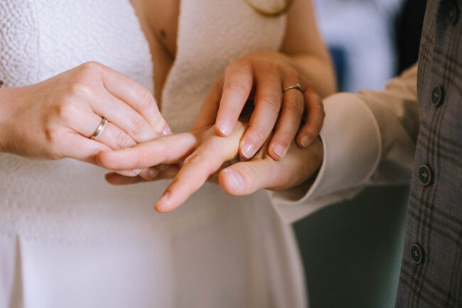 haus kemnade standesamt hochzeitsfotograf ruhrgebiet hochzeitsfotografin sauerland miriam folak hochzeitslocation nrw haus herbede meinerzhagen nrw brautpaarshooting (109)