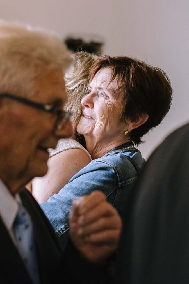 haus kemnade standesamt hochzeitsfotograf ruhrgebiet hochzeitsfotografin sauerland miriam folak hochzeitslocation nrw haus herbede meinerzhagen nrw brautpaarshooting (144)