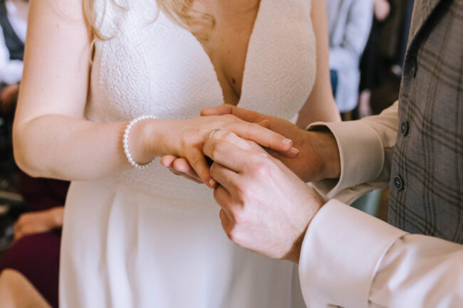 haus kemnade standesamt hochzeitsfotograf ruhrgebiet hochzeitsfotografin sauerland miriam folak hochzeitslocation nrw haus herbede meinerzhagen nrw brautpaarshooting (312)