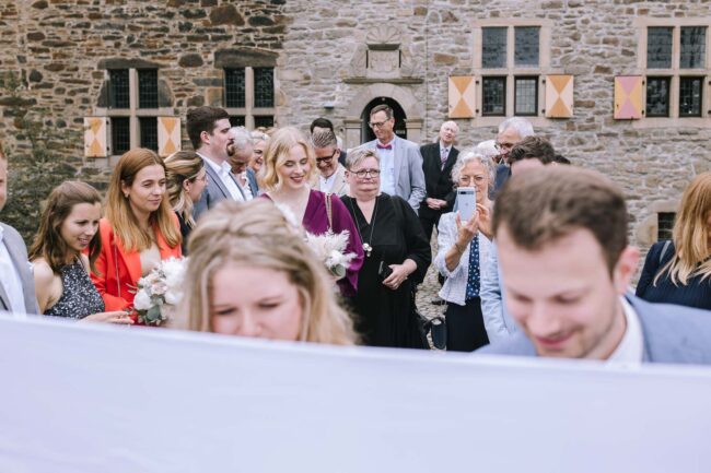 haus kemnade standesamt hochzeitsfotograf ruhrgebiet hochzeitsfotografin sauerland miriam folak hochzeitslocation nrw haus herbede meinerzhagen nrw brautpaarshooting (357)