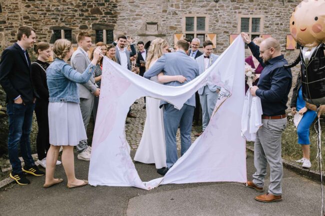 haus kemnade standesamt hochzeitsfotograf ruhrgebiet hochzeitsfotografin sauerland miriam folak hochzeitslocation nrw haus herbede meinerzhagen nrw brautpaarshooting (387)