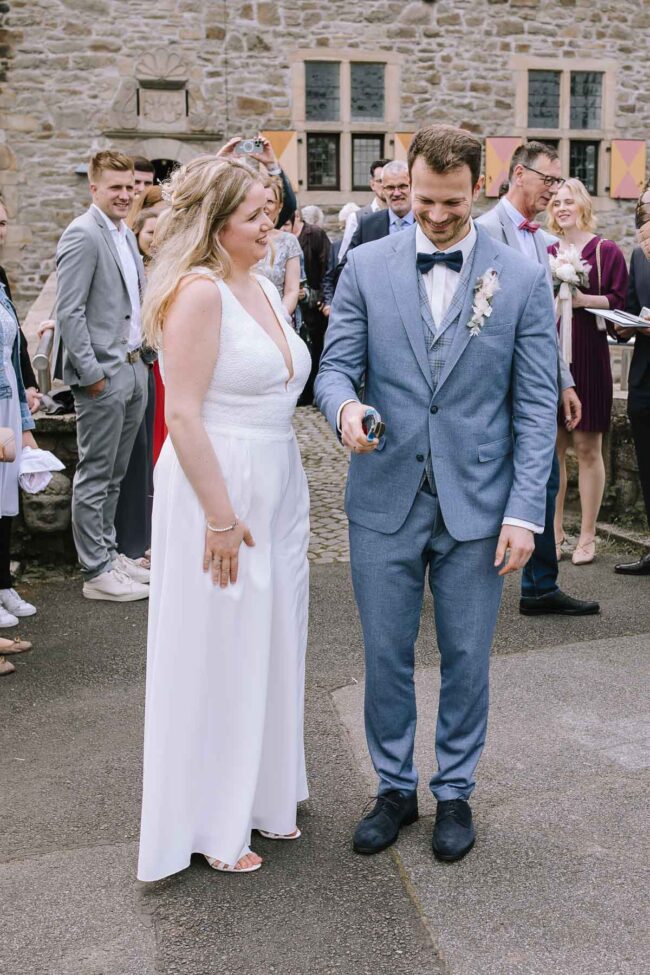 haus kemnade standesamt hochzeitsfotograf ruhrgebiet hochzeitsfotografin sauerland miriam folak hochzeitslocation nrw haus herbede meinerzhagen nrw brautpaarshooting (400)