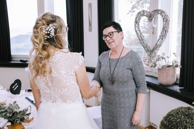 hohe bracht lennestadt hochzeitslocation sauerland hochzeitsfotografin hochzeitsfotograf nrw miriam folak meinerzhagen kirchhundem hochsauerland hsk olpe attendorn (395)
