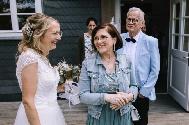 hohe bracht lennestadt hochzeitslocation sauerland hochzeitsfotografin hochzeitsfotograf nrw miriam folak meinerzhagen kirchhundem hochsauerland hsk olpe attendorn (436)
