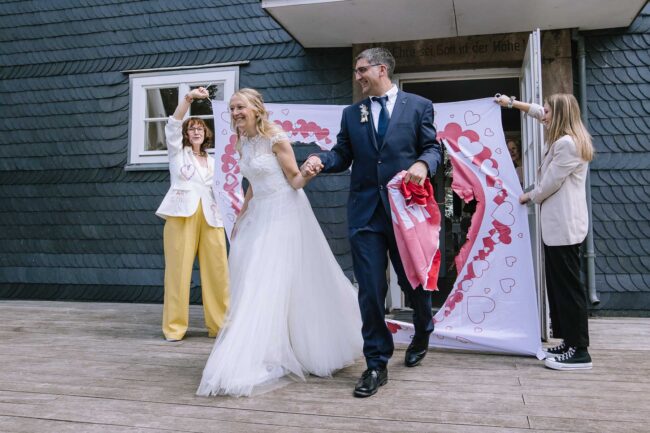 hohe bracht lennestadt hochzeitslocation sauerland hochzeitsfotografin hochzeitsfotograf nrw miriam folak meinerzhagen kirchhundem hochsauerland hsk olpe attendorn (530)