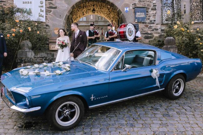 villa bubenzer freudenberg hochzeit schloss friedewald hochzeitsfotografin sauerland westerwald ambientetrauung schlosshochzeit hochzeitsfotograf ruhrgebiet (439)