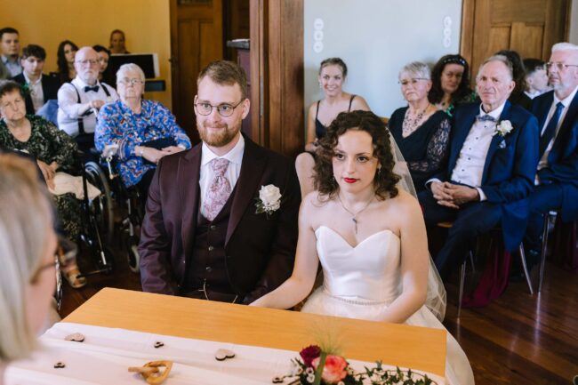 villa bubenzer freudenberg hochzeit schloss friedewald hochzeitsfotografin sauerland westerwald ambientetrauung schlosshochzeit hochzeitsfotograf ruhrgebiet (95)